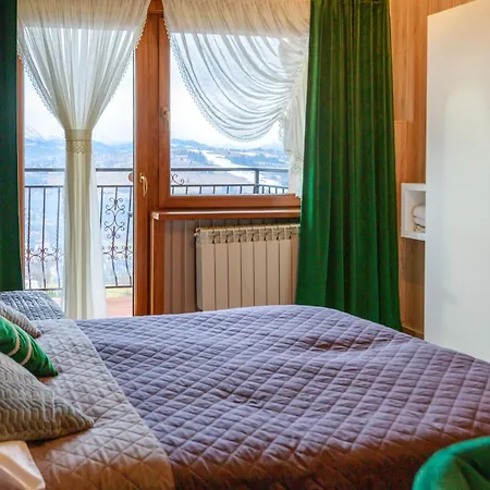 Goscinne I Gorski Widok Czarna Gora
